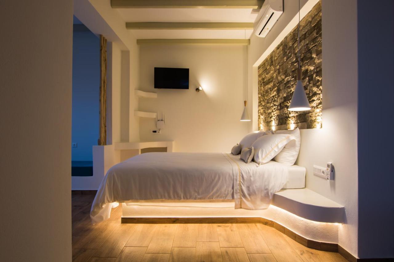 Theros Luxury Villas Damatria Exterior foto